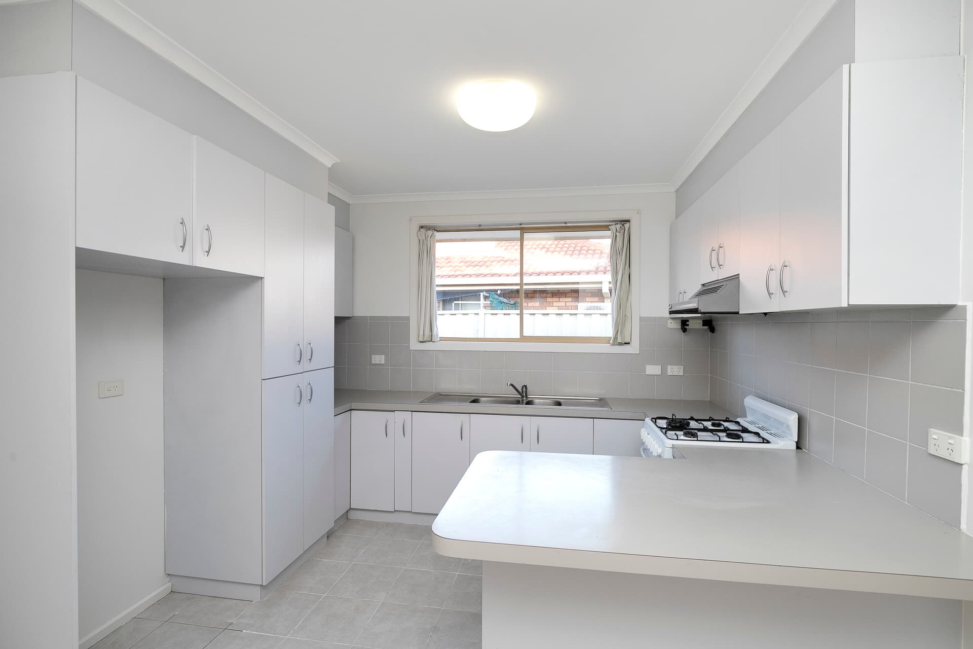 2/102 Willys Avenue, Keilor Downs - Thumbnail 3