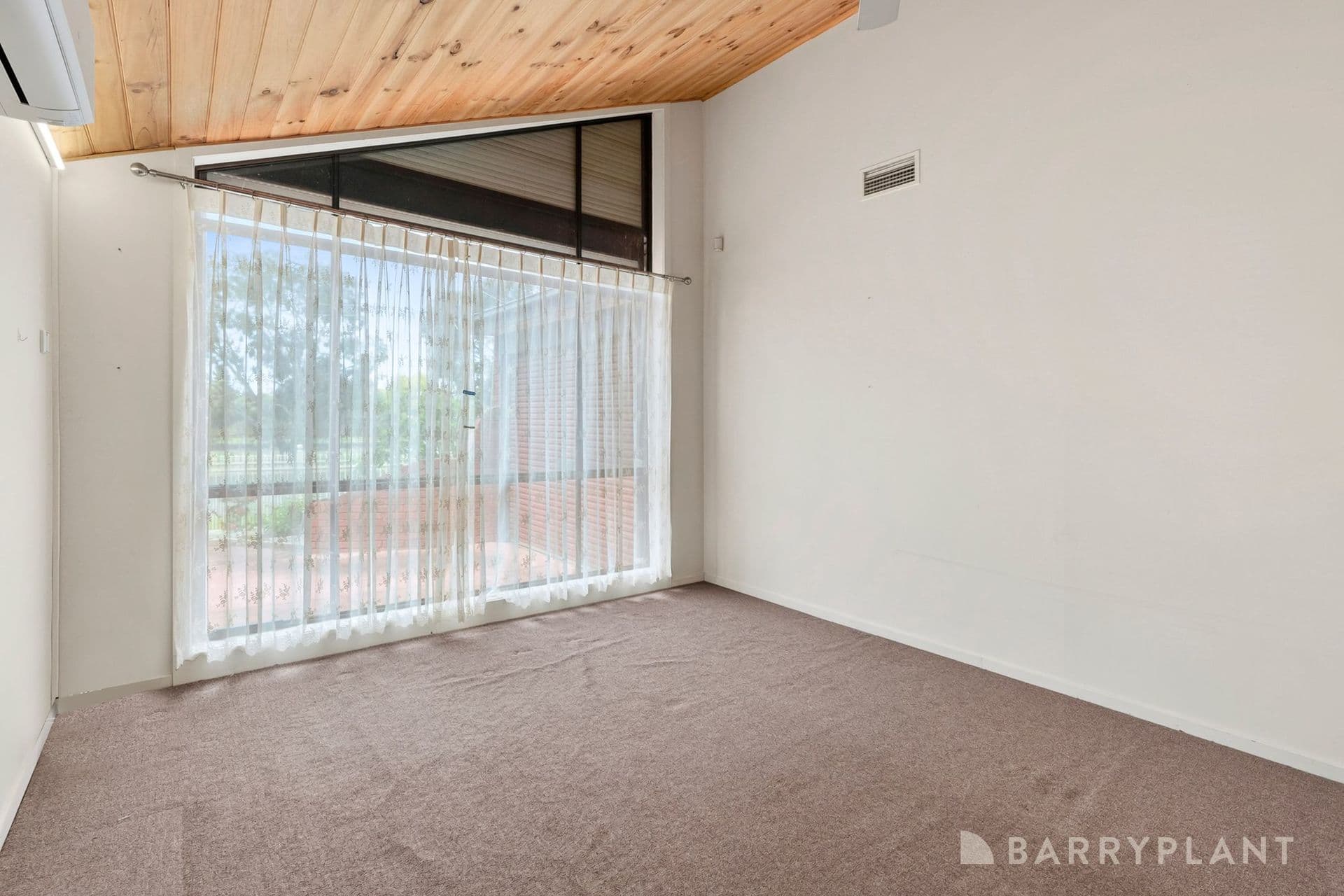 31 Reserve Road, Hoppers Crossing - Thumbnail 4