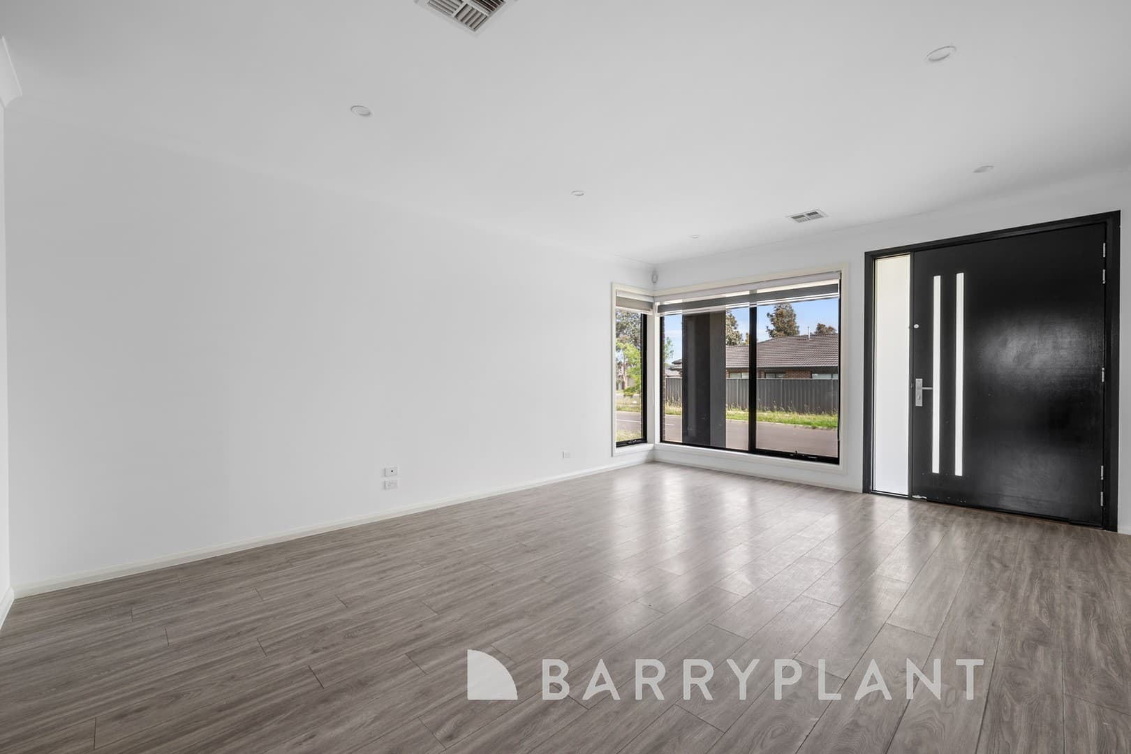 4 Neyland Street, Strathtulloh, VIC 3338, Strathtulloh - Thumbnail 2