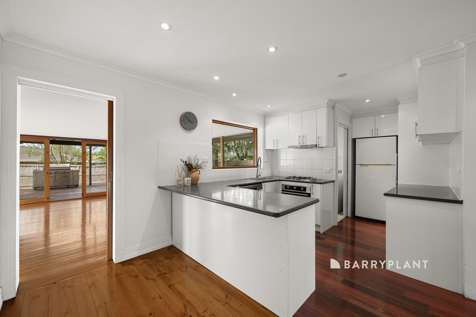 8 Redman Close, Narre Warren, VIC 3805, Narre Warren - Thumbnail 4