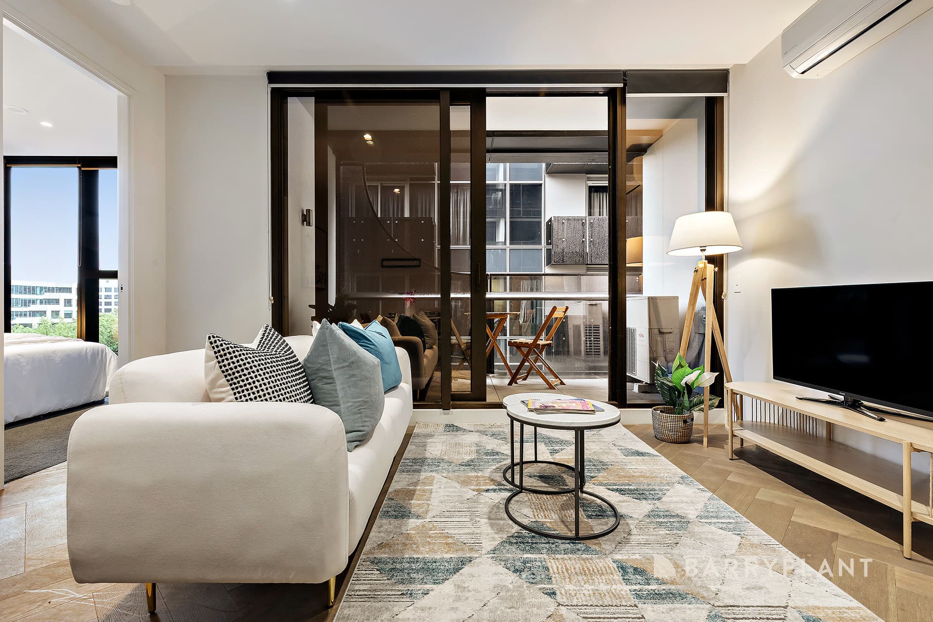 513/450 St Kilda RoadMelbourne, vic 3004, Melbourne - Thumbnail 2