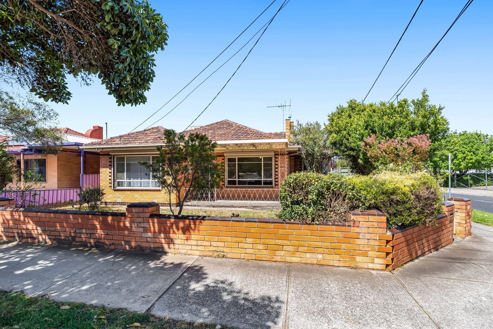 11 Service Street, Sunshine, VIC 3020, Sunshine - Thumbnail 2