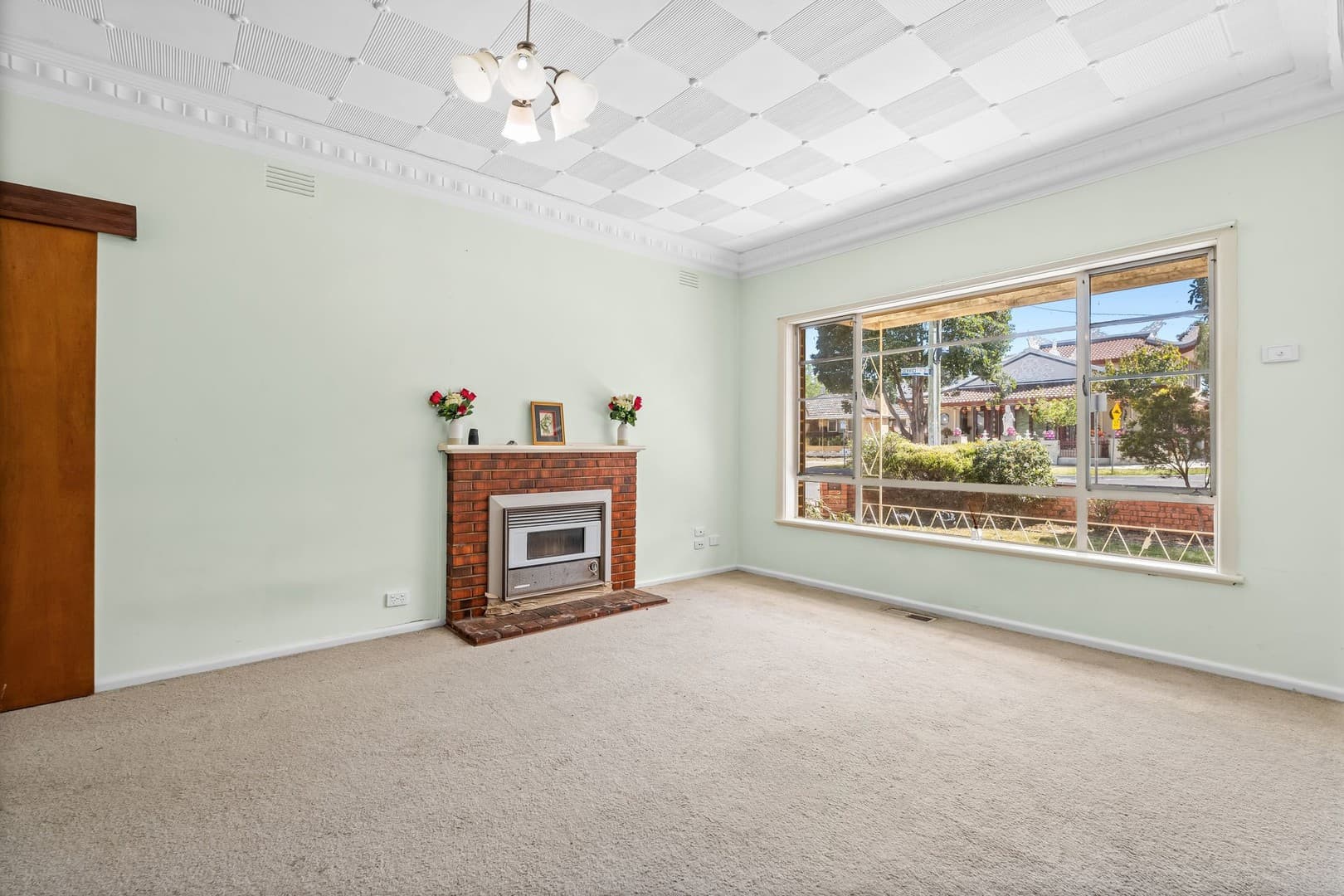 11 Service Street, Sunshine, VIC 3020, Sunshine - Thumbnail 4
