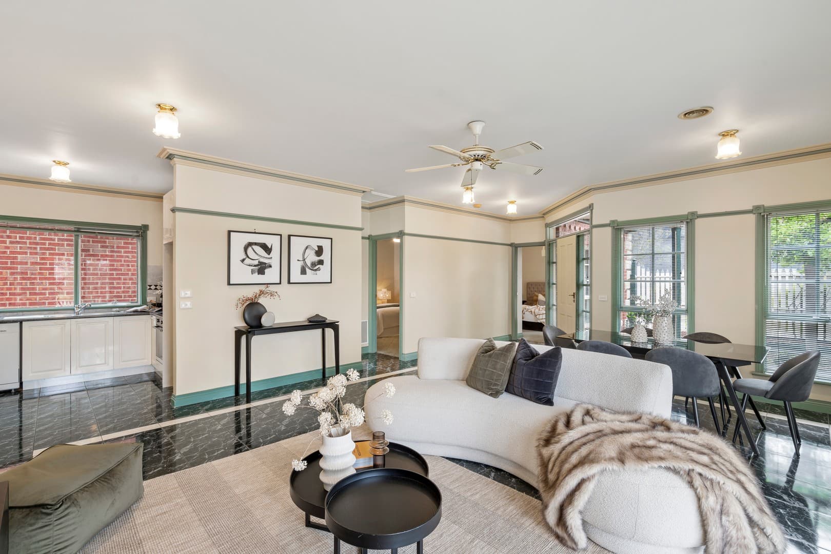 1/42 Arthur Street, Aberfeldie, VIC 3040, Aberfeldie - Thumbnail 2