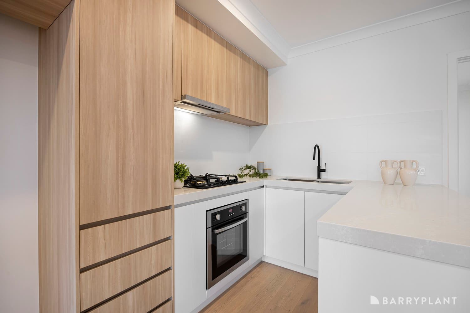 1/258 Nell Street West, Watsonia, VIC 3087, Watsonia - Thumbnail 4