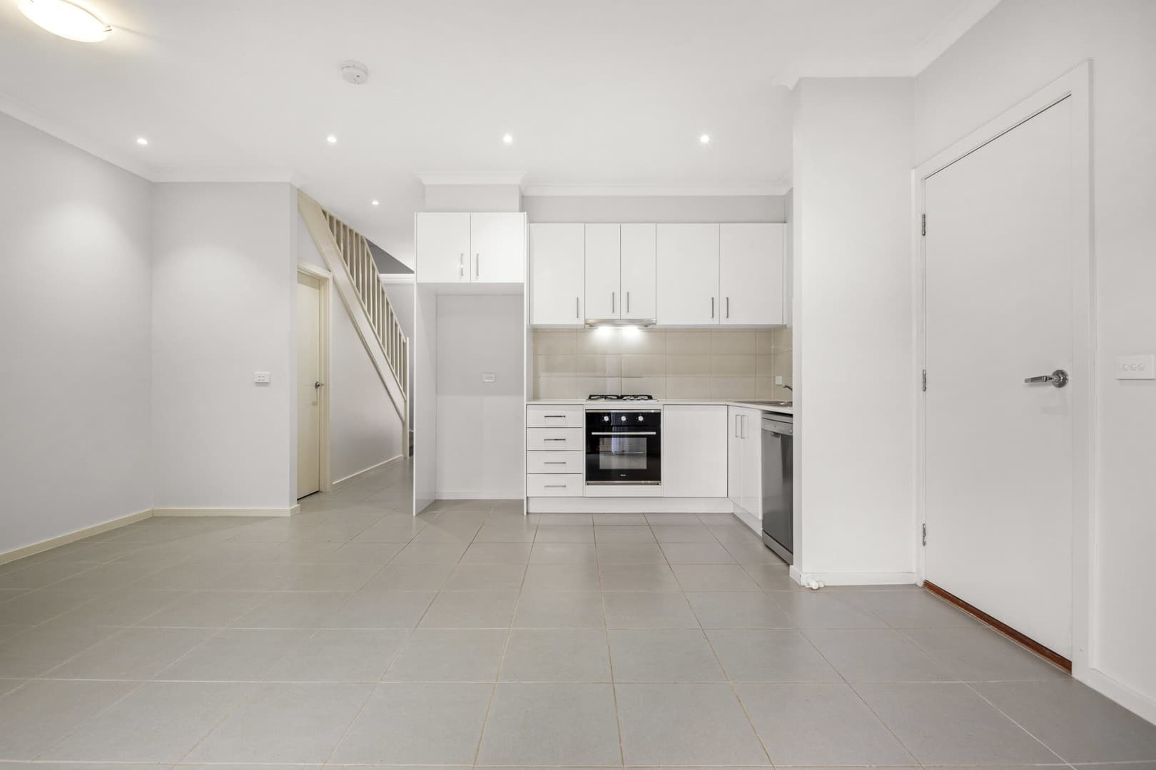 2/6 Gardenia Grove, Norlane, VIC 3214, Norlane - Thumbnail 2