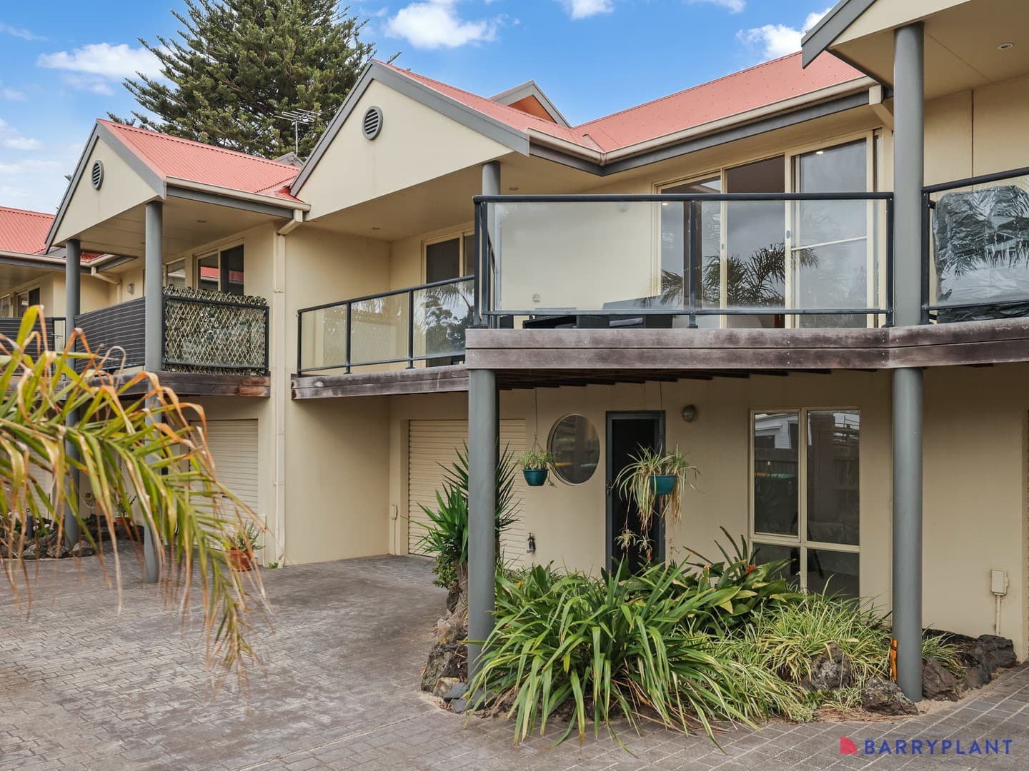 2/165 Marine Parade, San Remo, VIC 3925, San Remo - Thumbnail 2