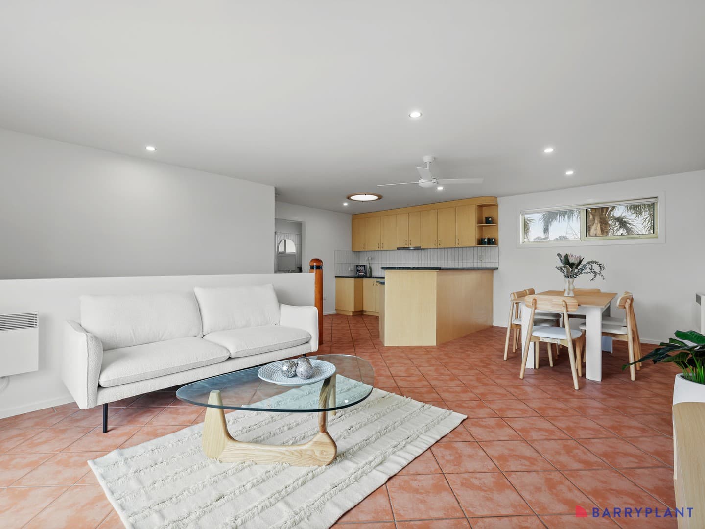 2/165 Marine Parade, San Remo, VIC 3925, San Remo - Thumbnail 5