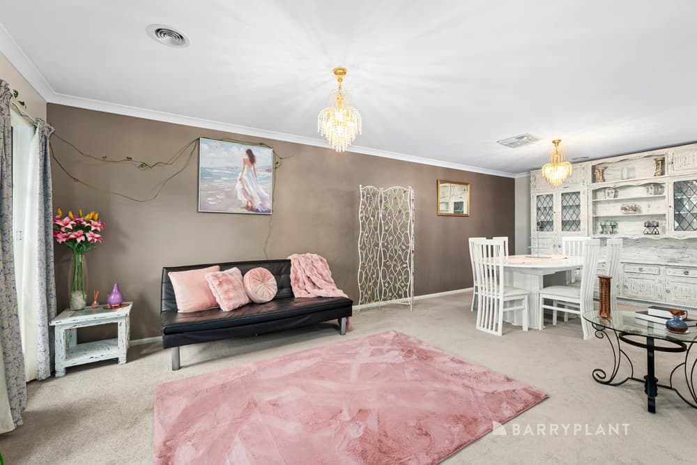 16 Holmwood Crescent, Doreen, VIC 3754, Doreen - Thumbnail 7