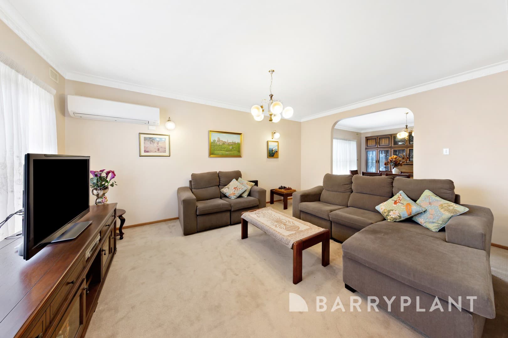 96 Errington Road, St Albans, VIC 3021, St Albans - Thumbnail 3