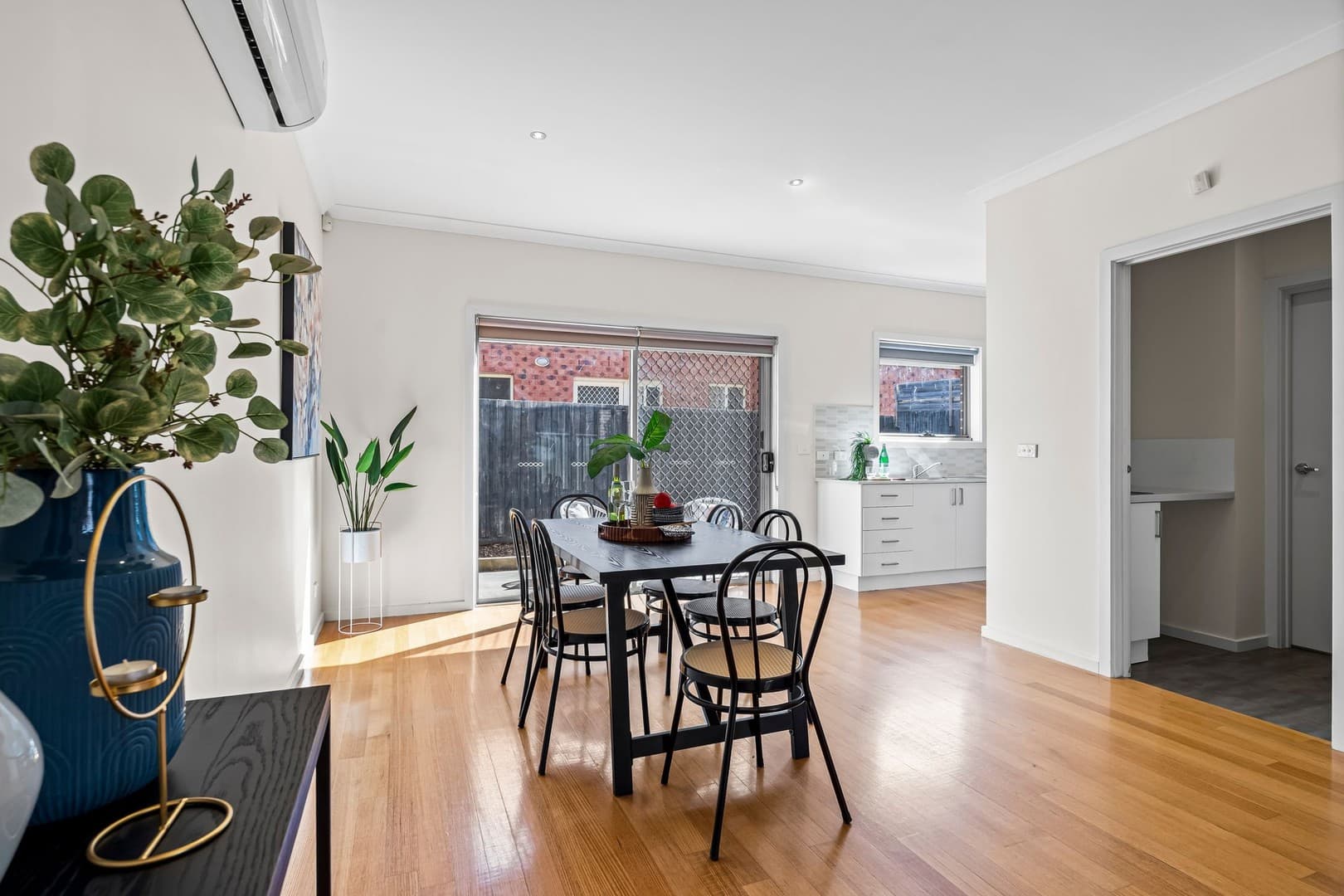 2/4 Omar StreetMaidstone, vic 3012, Maidstone - Thumbnail 4