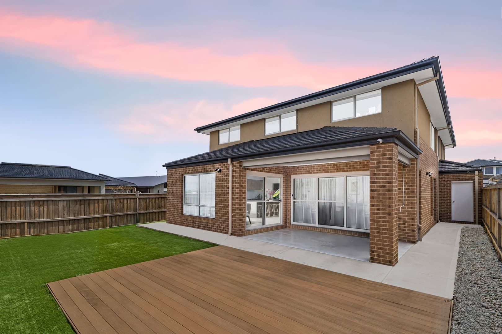 2 Milsom Avenue, Fraser Rise, VIC 3336, Fraser Rise - Thumbnail 2
