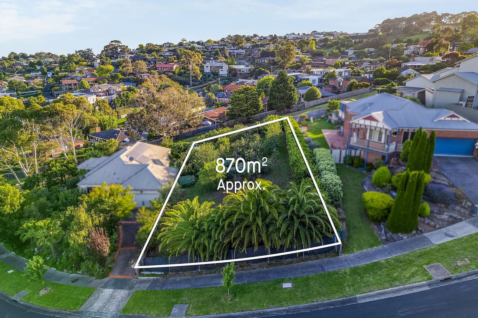 2 Pinnacle Close, Highton, VIC 3216, Highton - Thumbnail 2