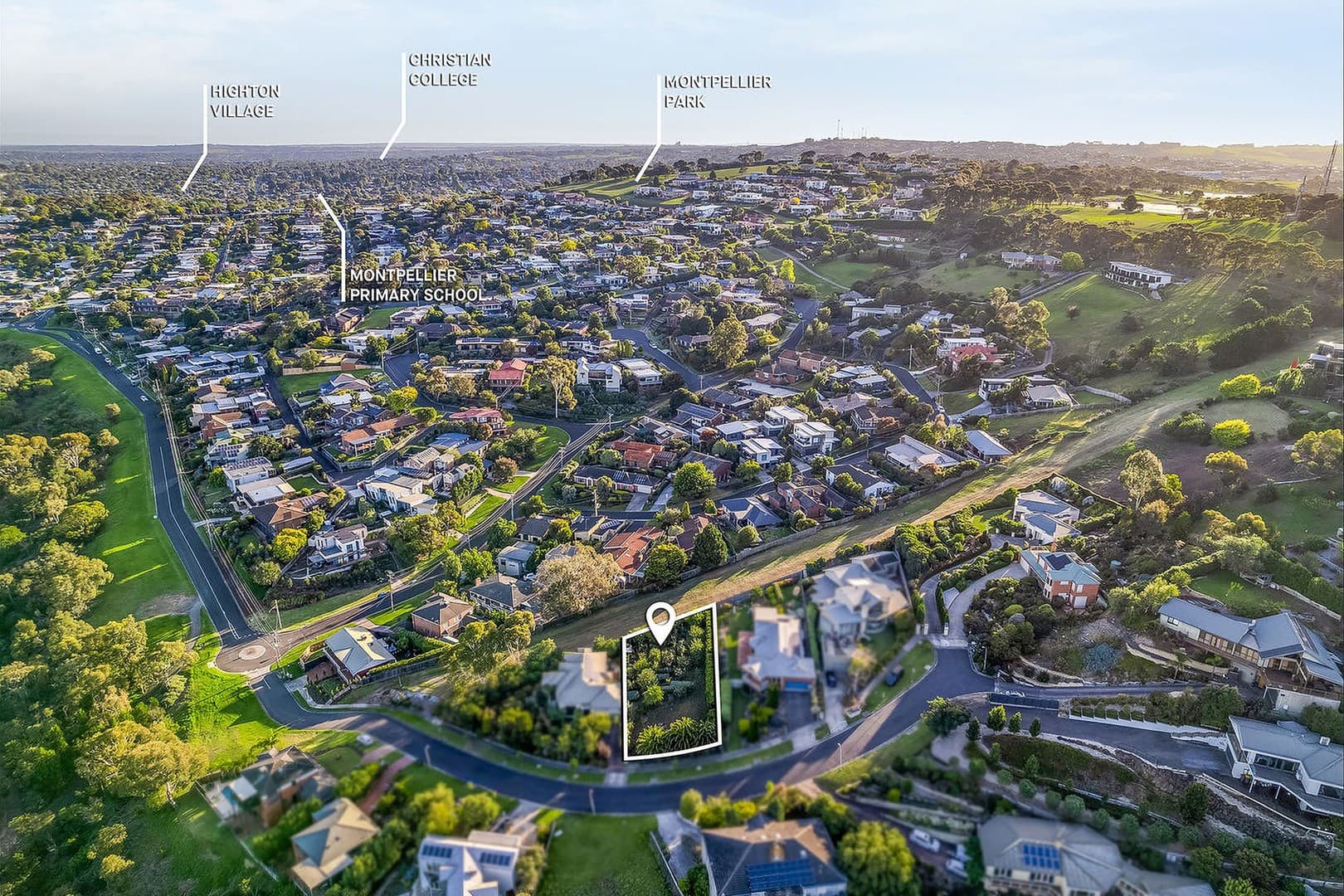 2 Pinnacle Close, Highton, VIC 3216, Highton - Thumbnail 4