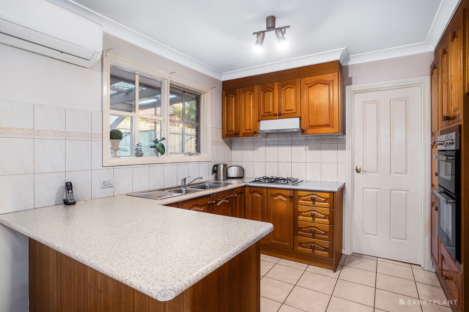 2/24 Moresby Avenue, Bulleen, VIC 3105, Bulleen - Thumbnail 5