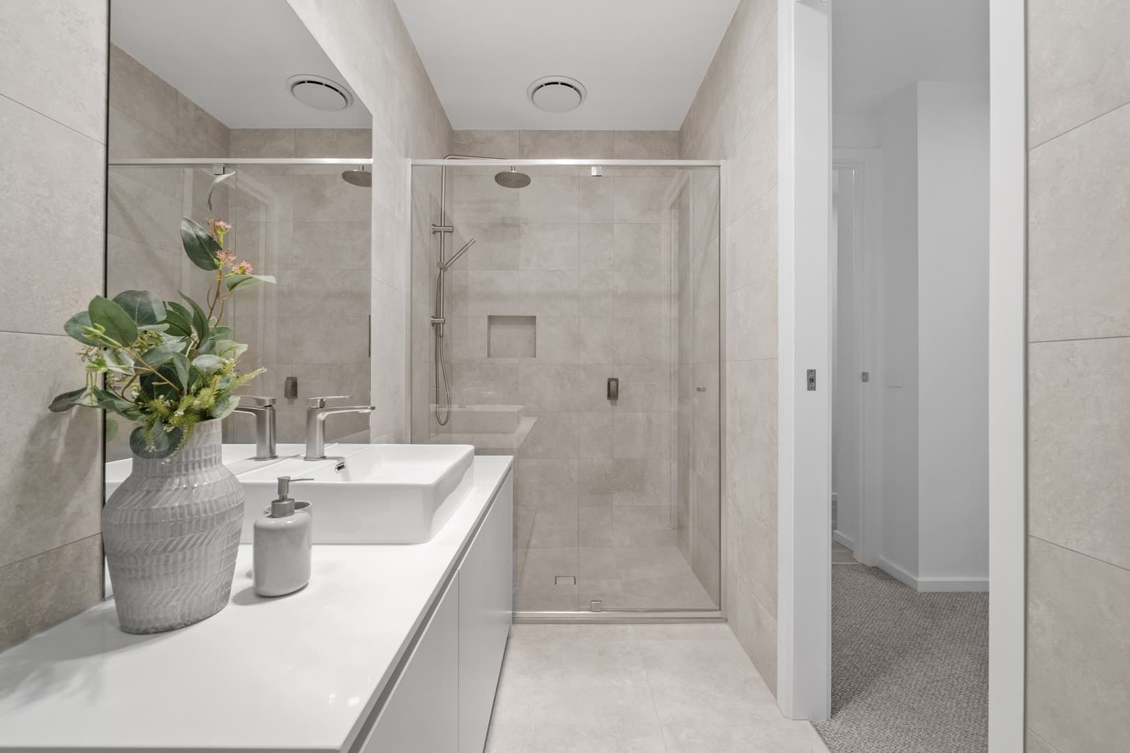 20 Howden Crescent, Braybrook, VIC 3019, Braybrook - Thumbnail 4