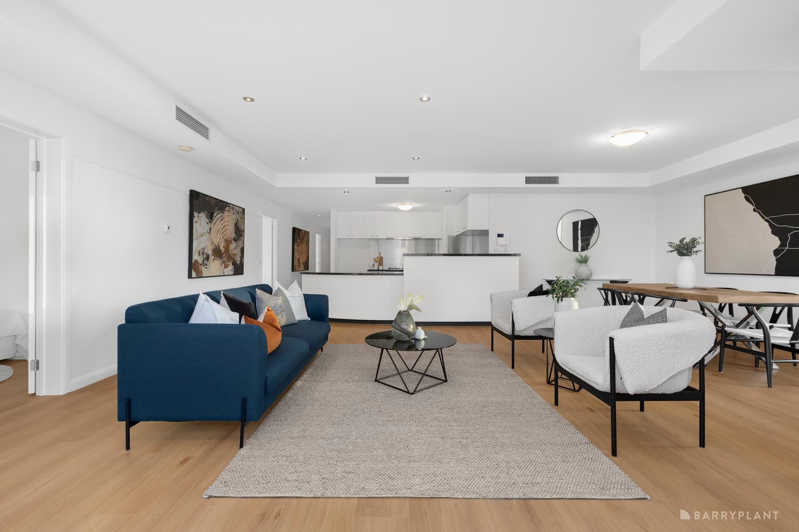 6001/2 Sovereign Point Court, Doncaster, VIC 3108, Doncaster - Thumbnail 5