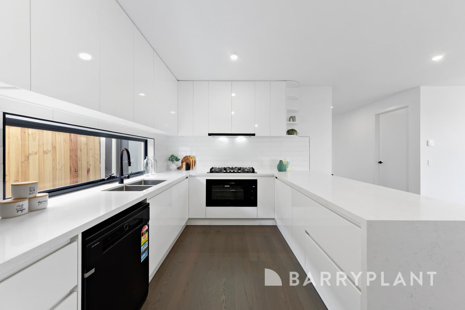 17 Wildcherry Street, Fraser Rise, VIC 3336, Fraser Rise - Thumbnail 5