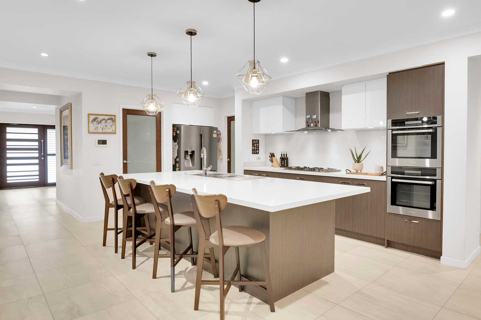 61 Debonair Parade, Craigieburn, VIC 3064, Craigieburn - Thumbnail 2