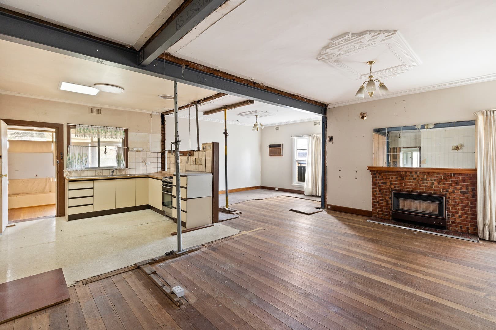 86 Cooper Street, Essendon, VIC 3040, Essendon - Thumbnail 3