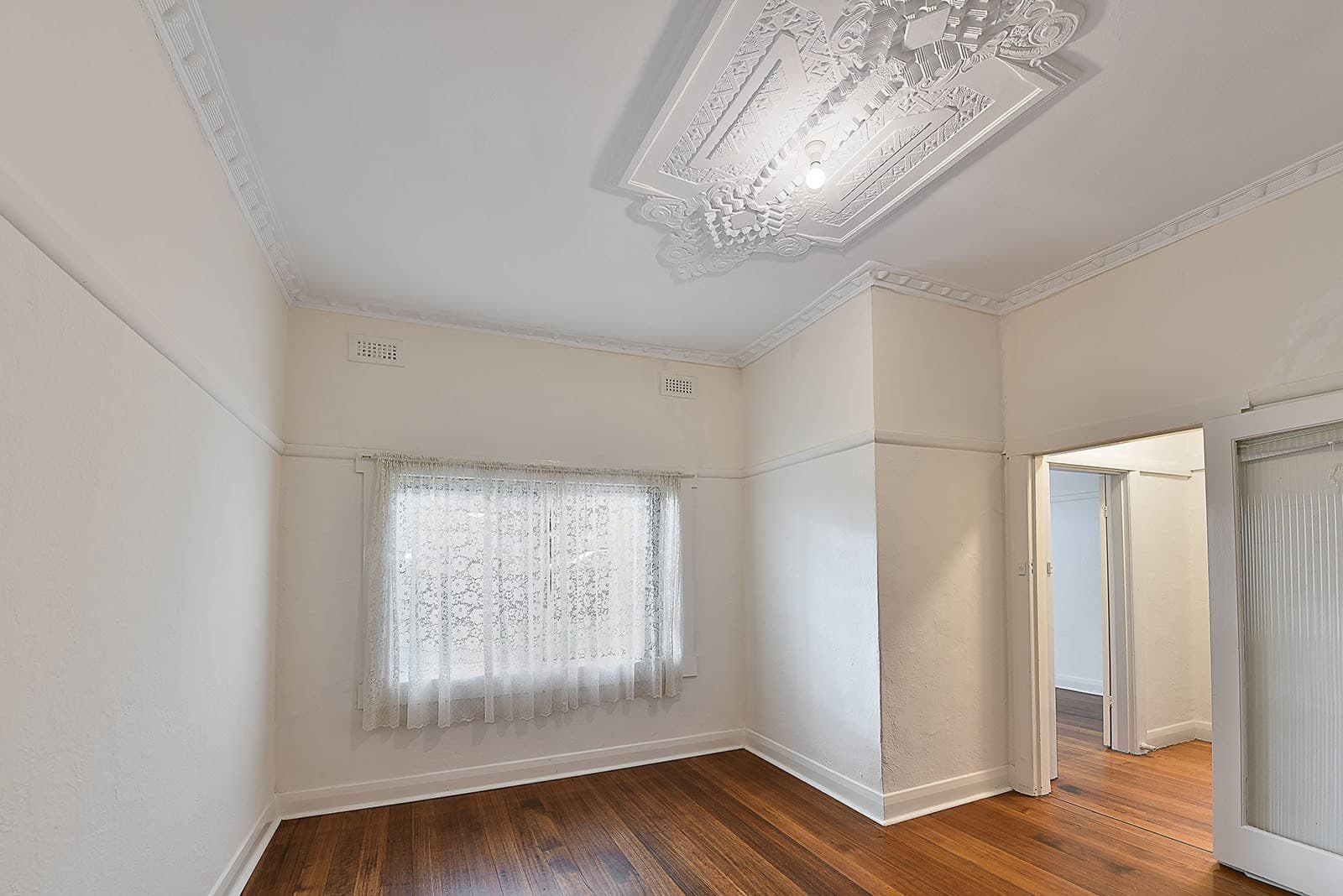37 Regent Street, Preston, VIC 3072, Preston - Thumbnail 5