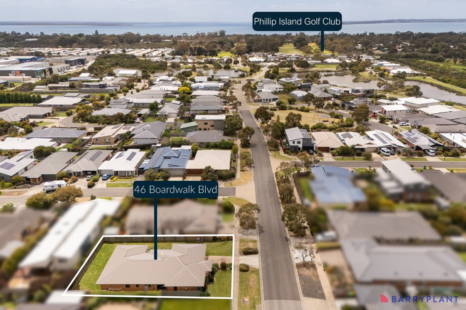 46 Boardwalk Boulevard, Cowes - Thumbnail 2