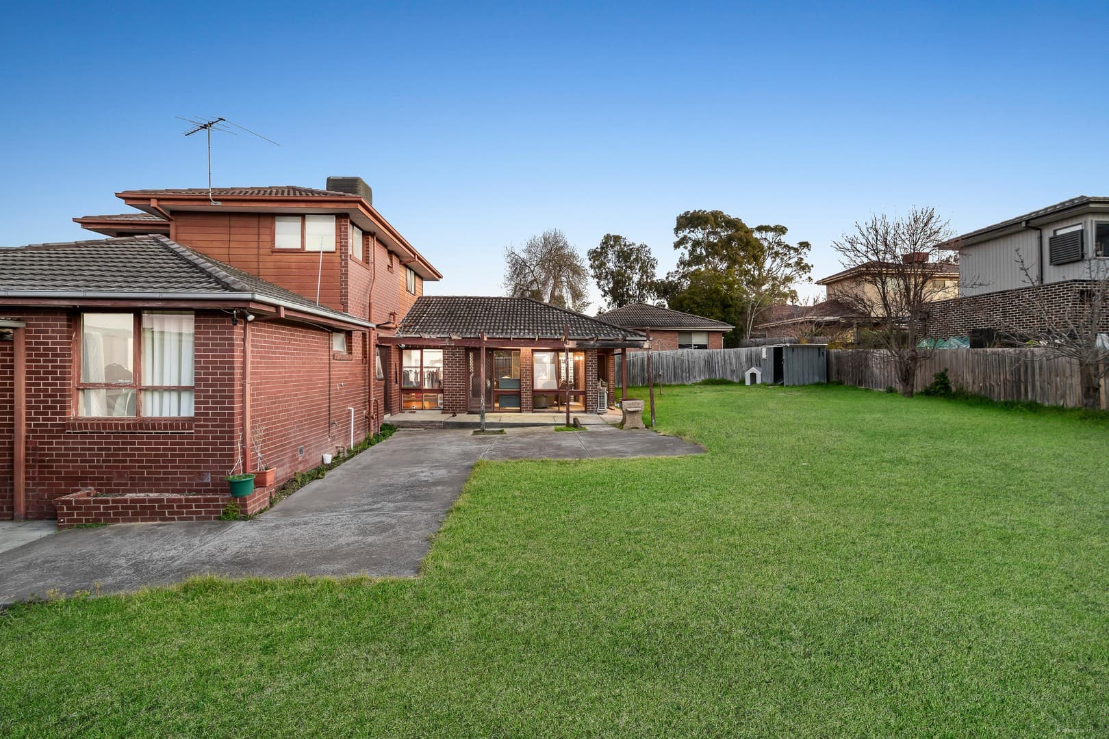 24 Hastings Avenue, Blackburn South, VIC 3130, Blackburn South - Thumbnail 5