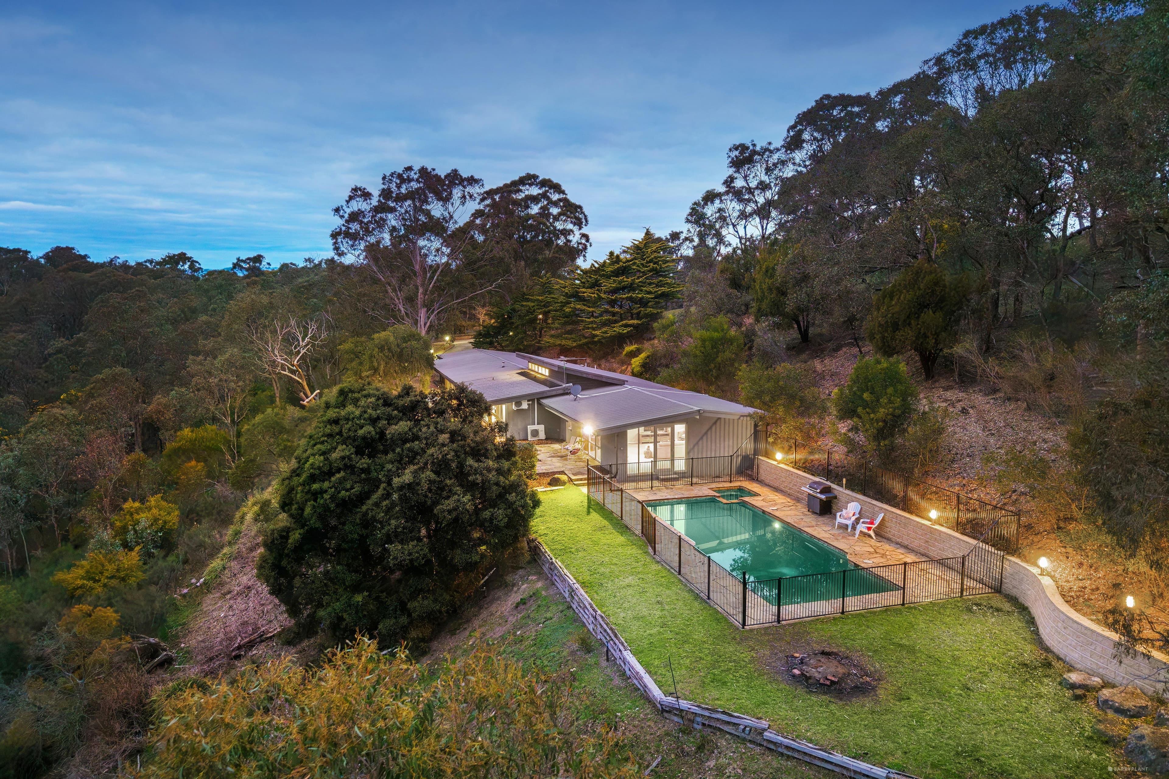 30 Pigeon Bank RoadNorth Warrandyte, vic 3113, North Warrandyte - Thumbnail 2