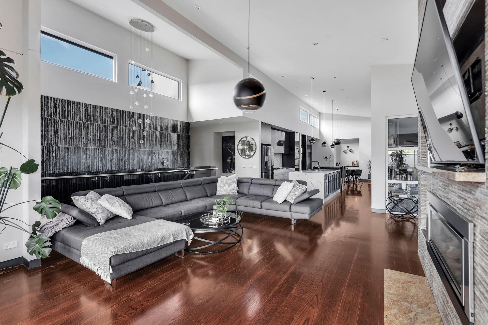 2 Zenith Street, Pascoe Vale - Thumbnail 5