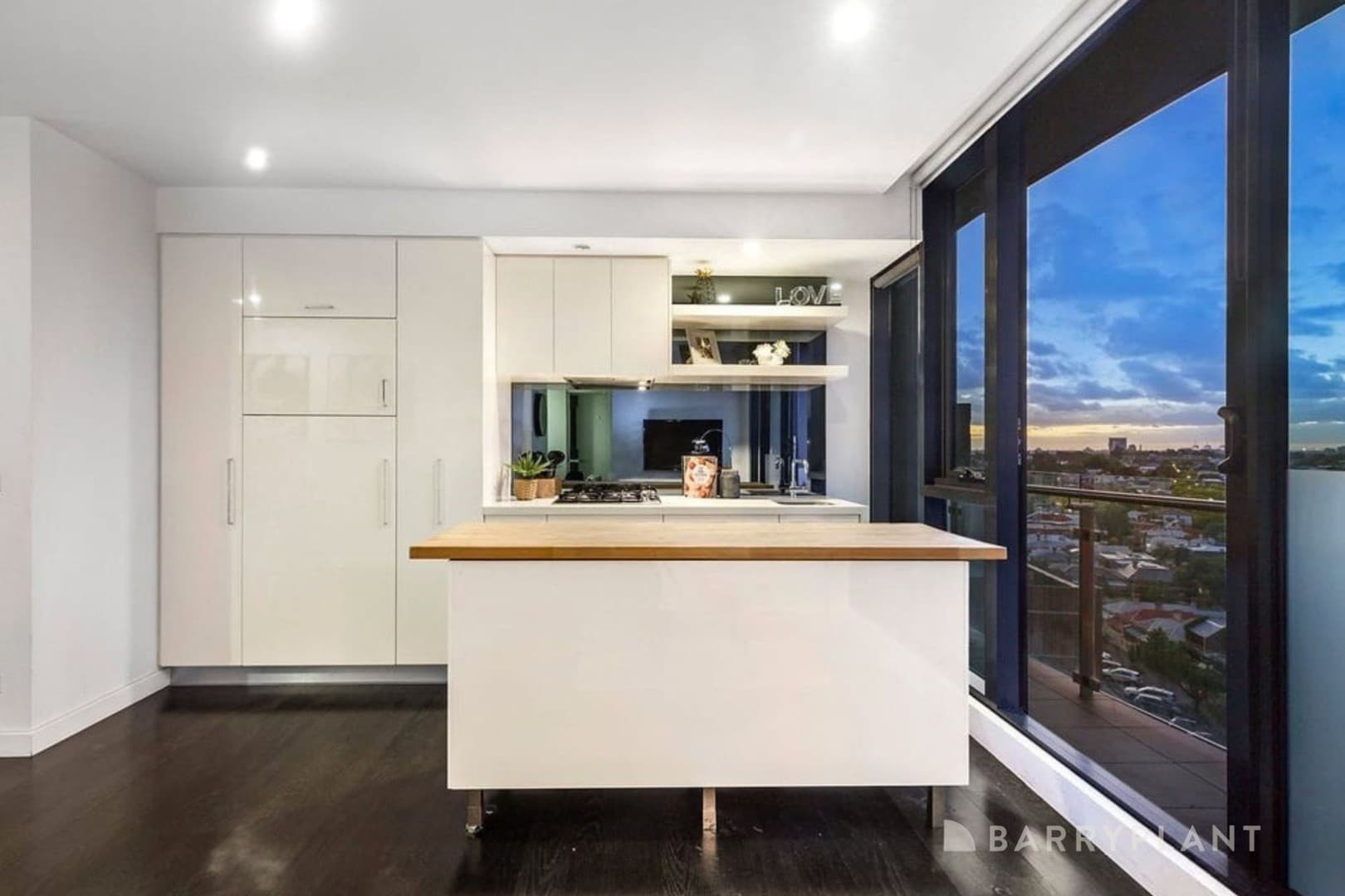 808/338 Kings Way, South Melbourne, VIC 3205, South Melbourne - Thumbnail 2