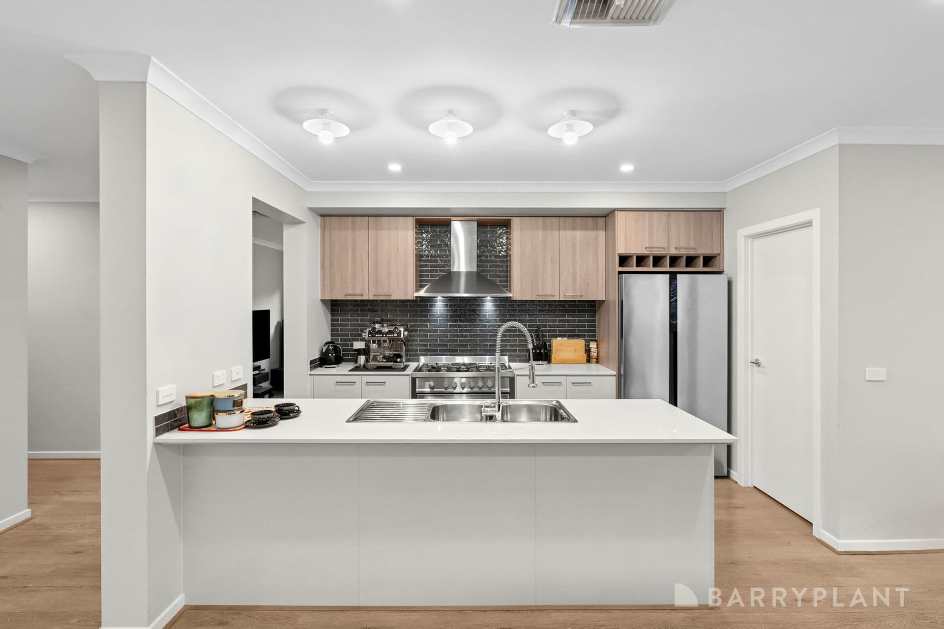 12 Gamesley Avenue, Werribee - Thumbnail 7