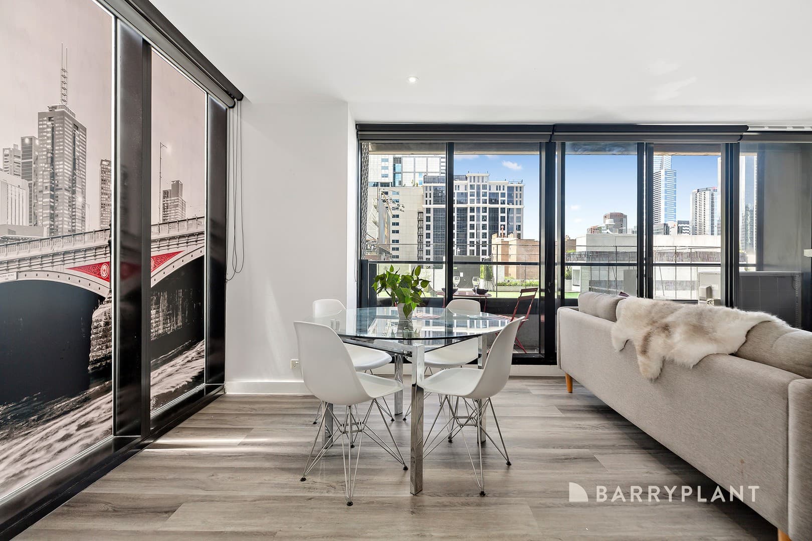 702/7 Katherine Place, Melbourne, VIC 3000, Melbourne - Thumbnail 2