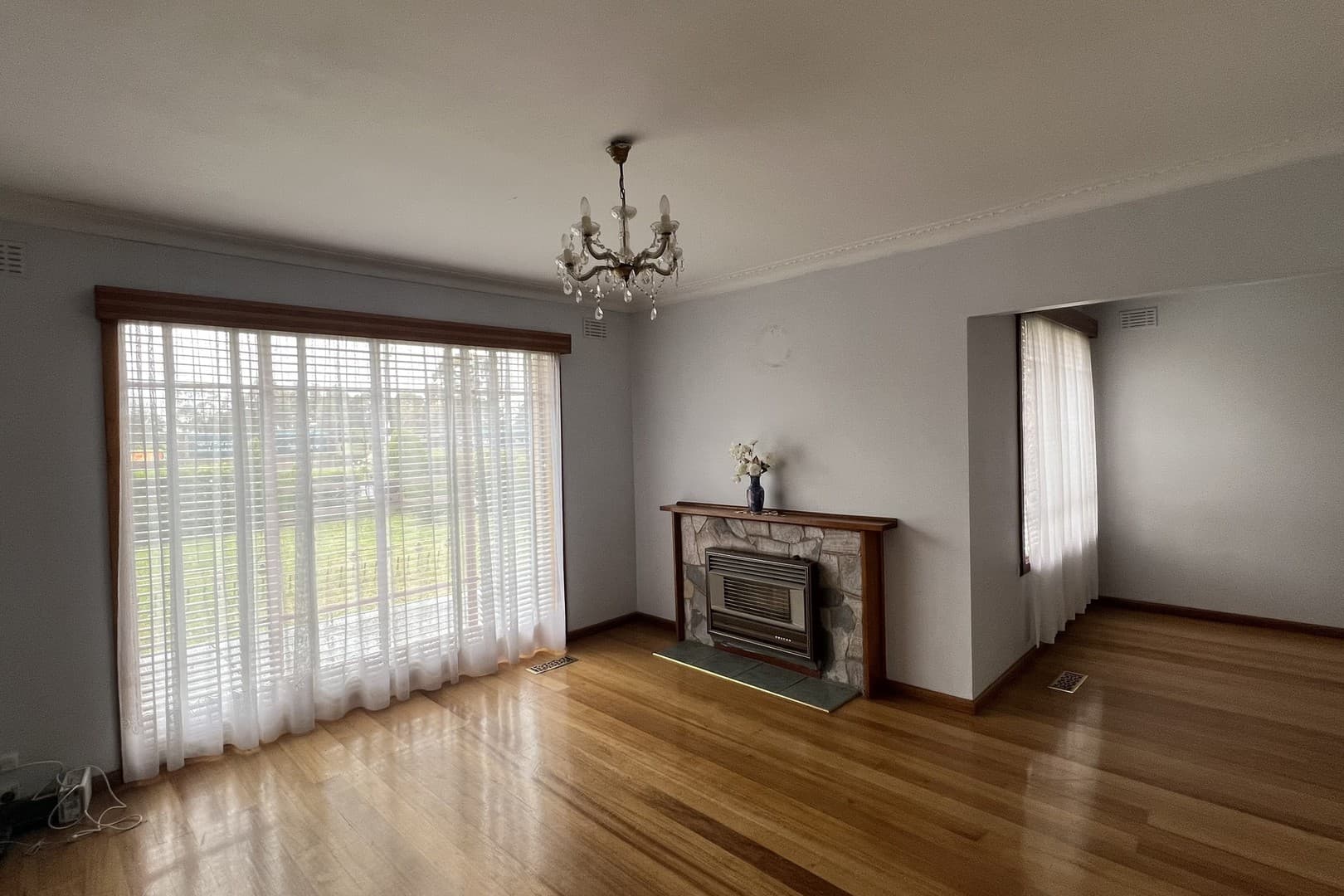 1055 High Street, Reservoir, VIC 3073, Reservoir - Thumbnail 3