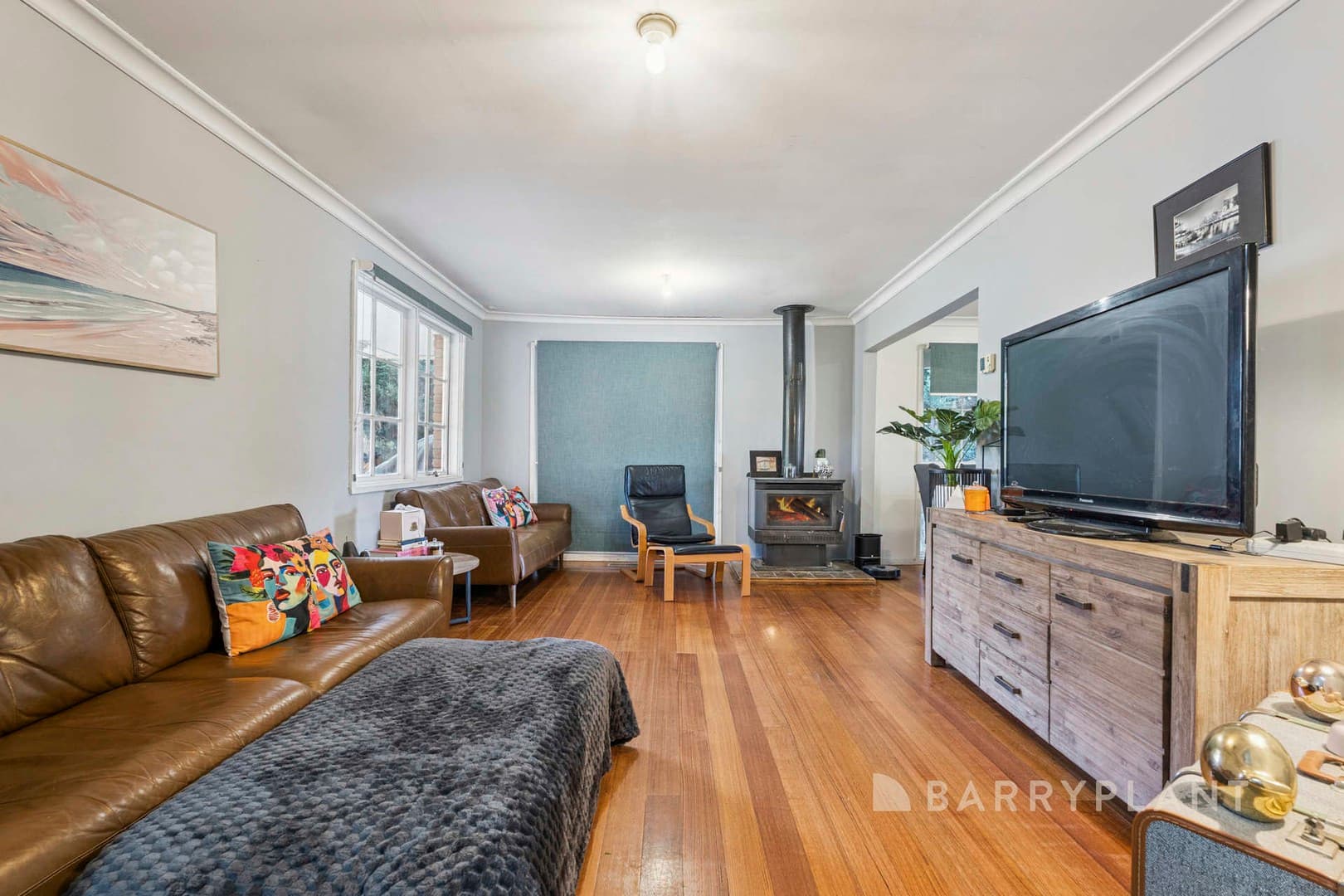 15 Melbourne Road, Gisborne, VIC 3437, Gisborne - Thumbnail 5