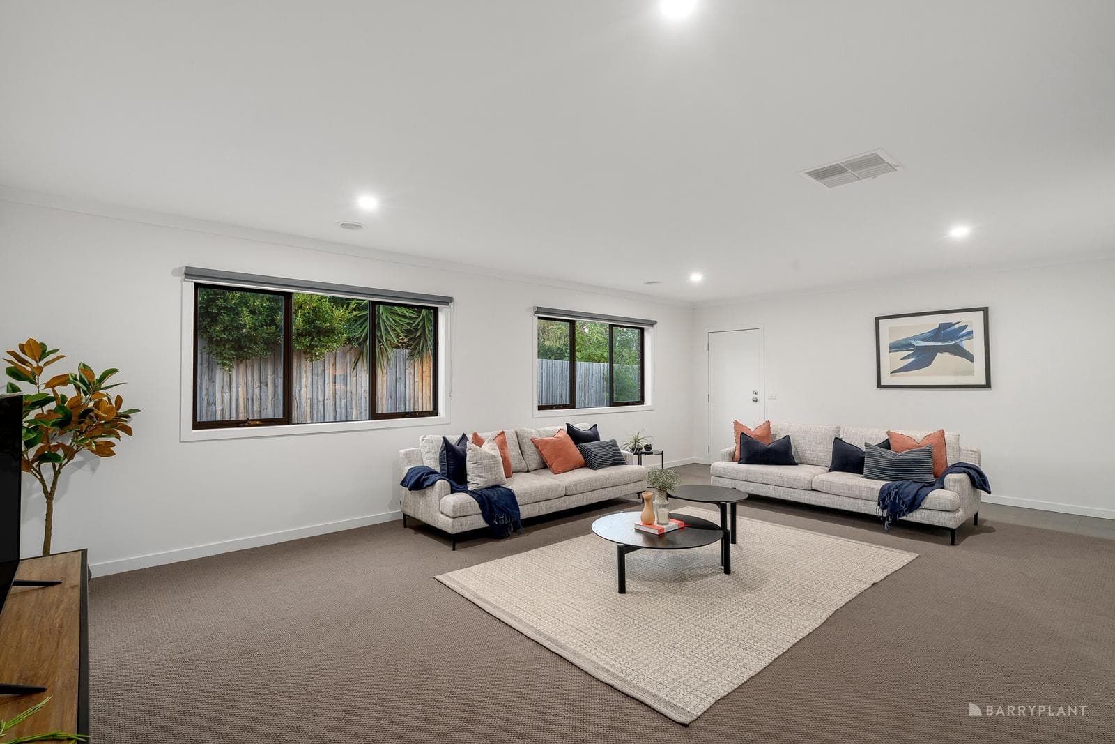 10 Pine Way, Doncaster East, VIC 3109, Doncaster East - Thumbnail 7
