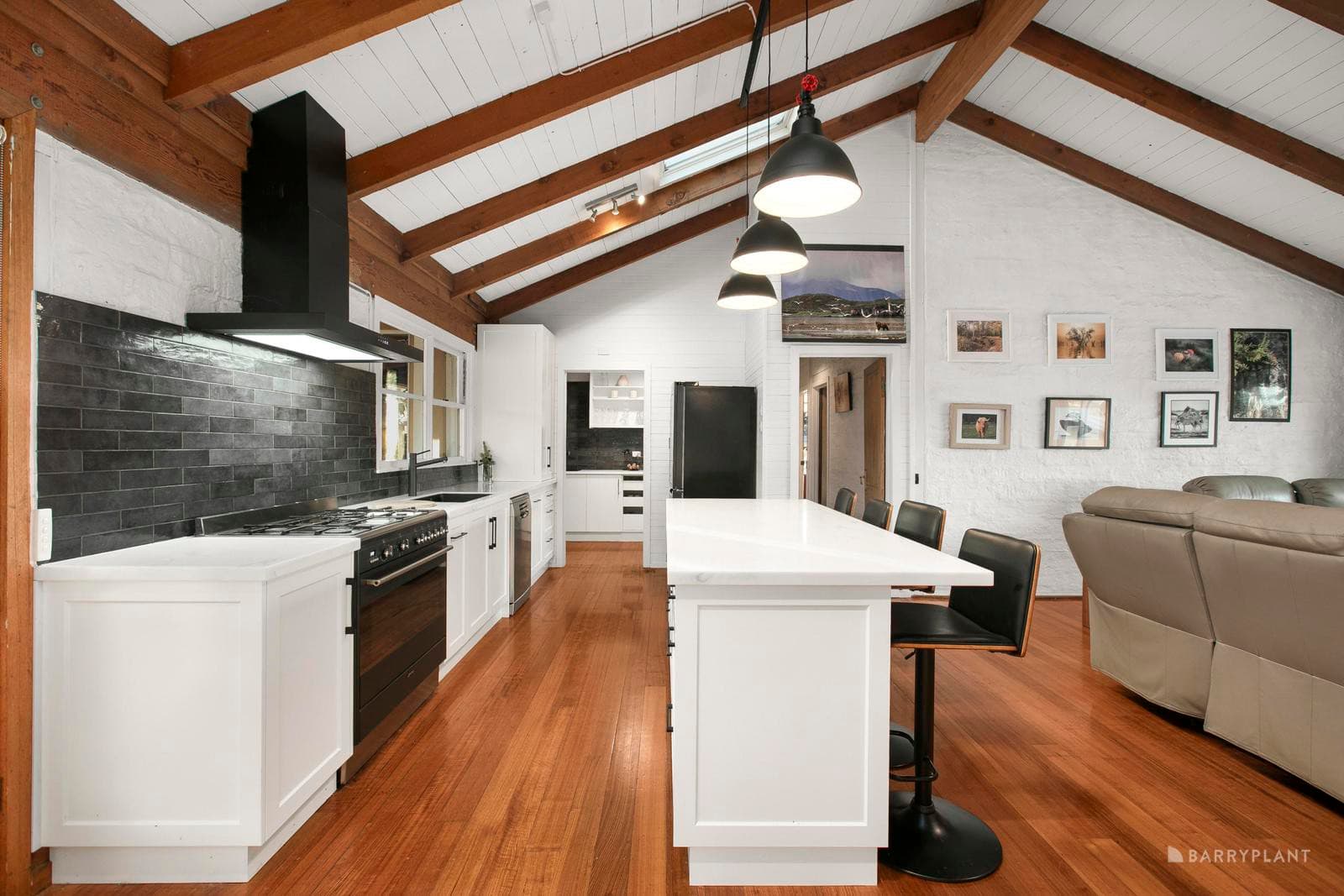 899 Healesville Yarra Glen Road, Yarra Glen, VIC 3775, Yarra Glen - Thumbnail 5