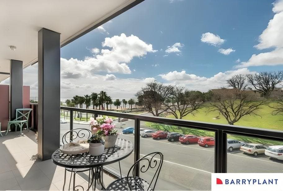 404/120 Brougham Street, Geelong, VIC 3220, Geelong - Thumbnail 3