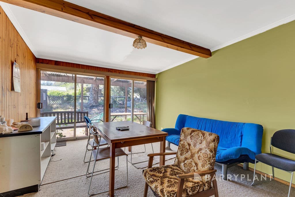 285 Healesville-Koo Wee Rup Road, Badger Creek - Thumbnail 2