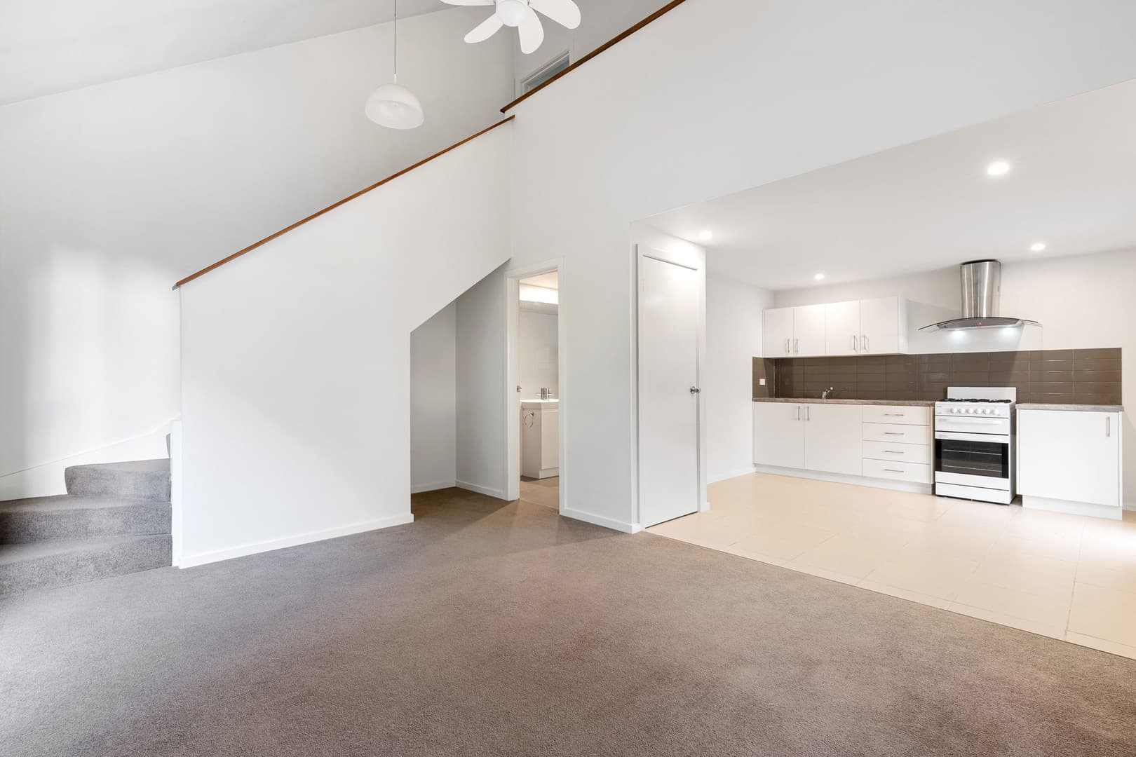 15/131 Nepean Highway, Dromana, VIC 3936, Dromana - Thumbnail 2