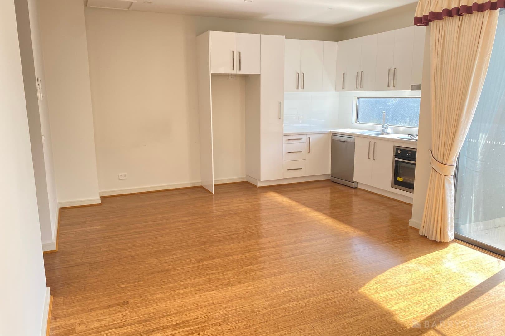 2/46 View Road, Springvale, VIC 3171, Springvale - Thumbnail 2