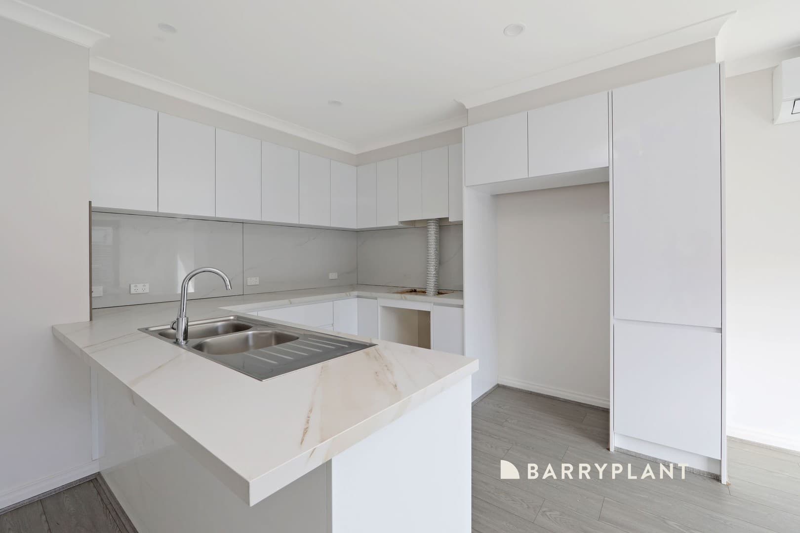 7 Genista Avenue, Boronia - Thumbnail 2