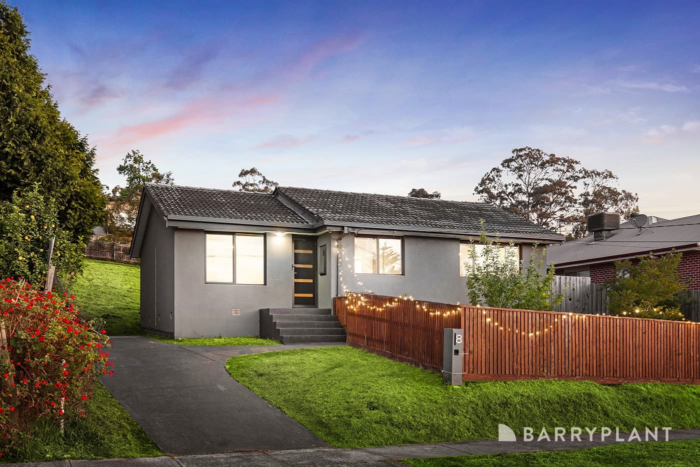 8 Alexandra Road, Lilydale, VIC 3140, Lilydale - Thumbnail 2