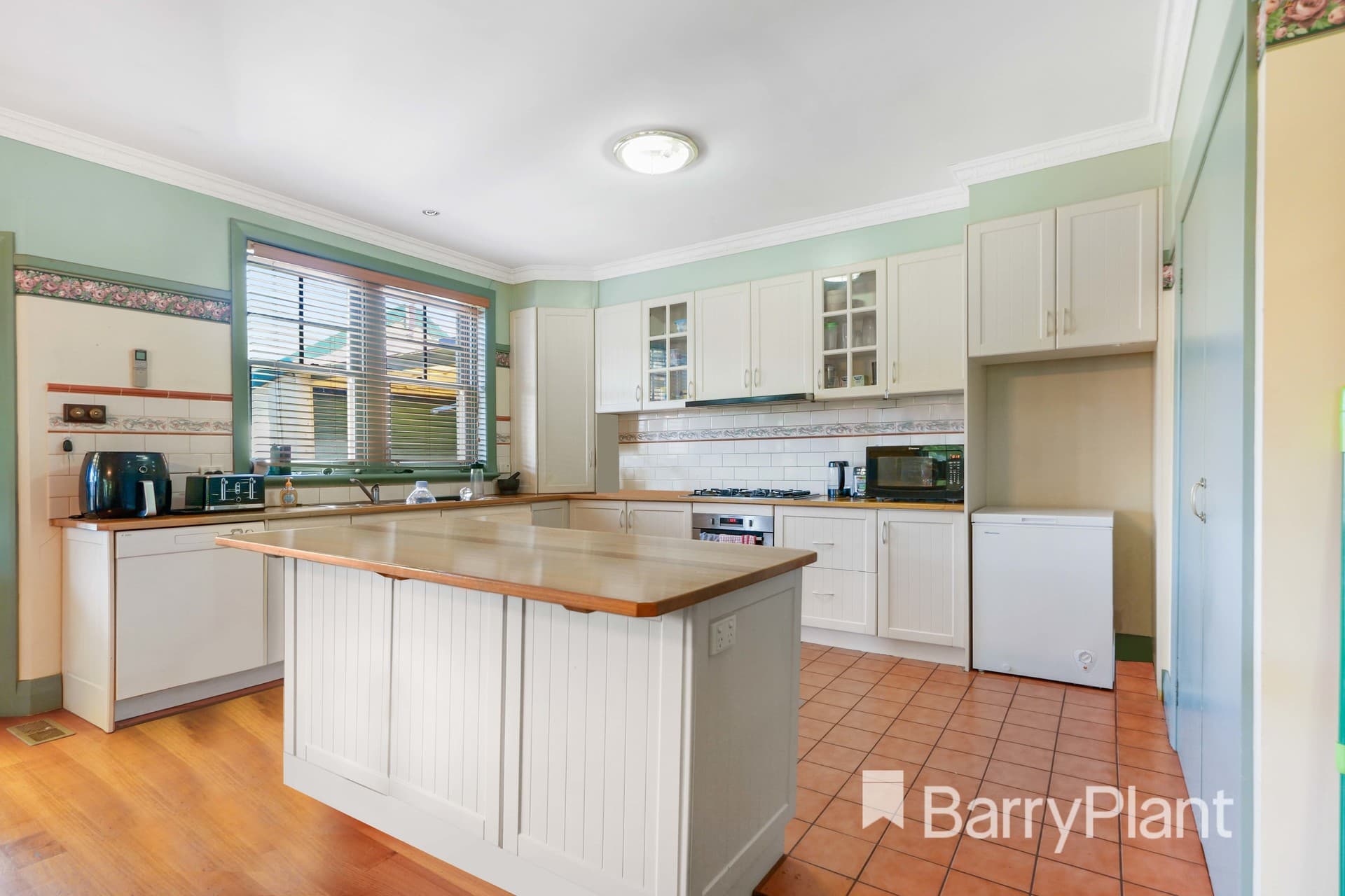 5 Cottrell Street, Werribee - Thumbnail 4