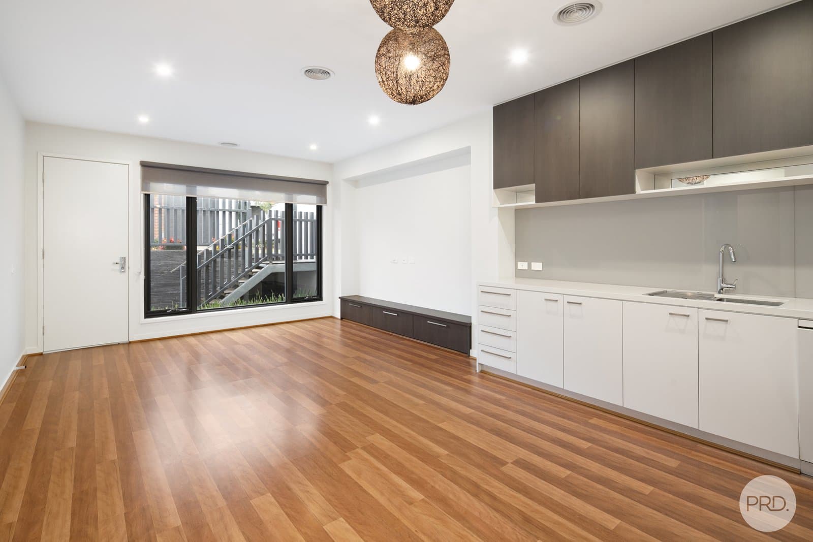 28 Monteith Place, BALLARAT CENTRAL VIC 3350, Ballarat Central - Thumbnail 3