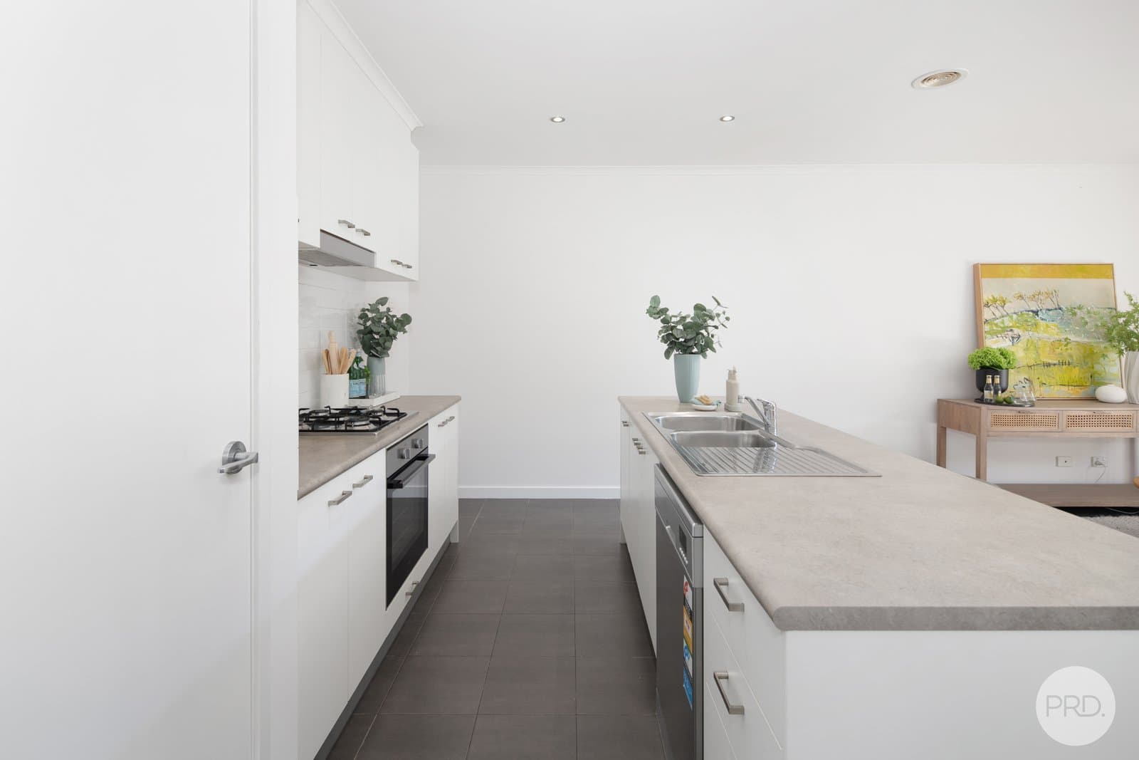 11 Sunline Avenue, ALFREDTON VIC 3350, Alfredton - Thumbnail 4