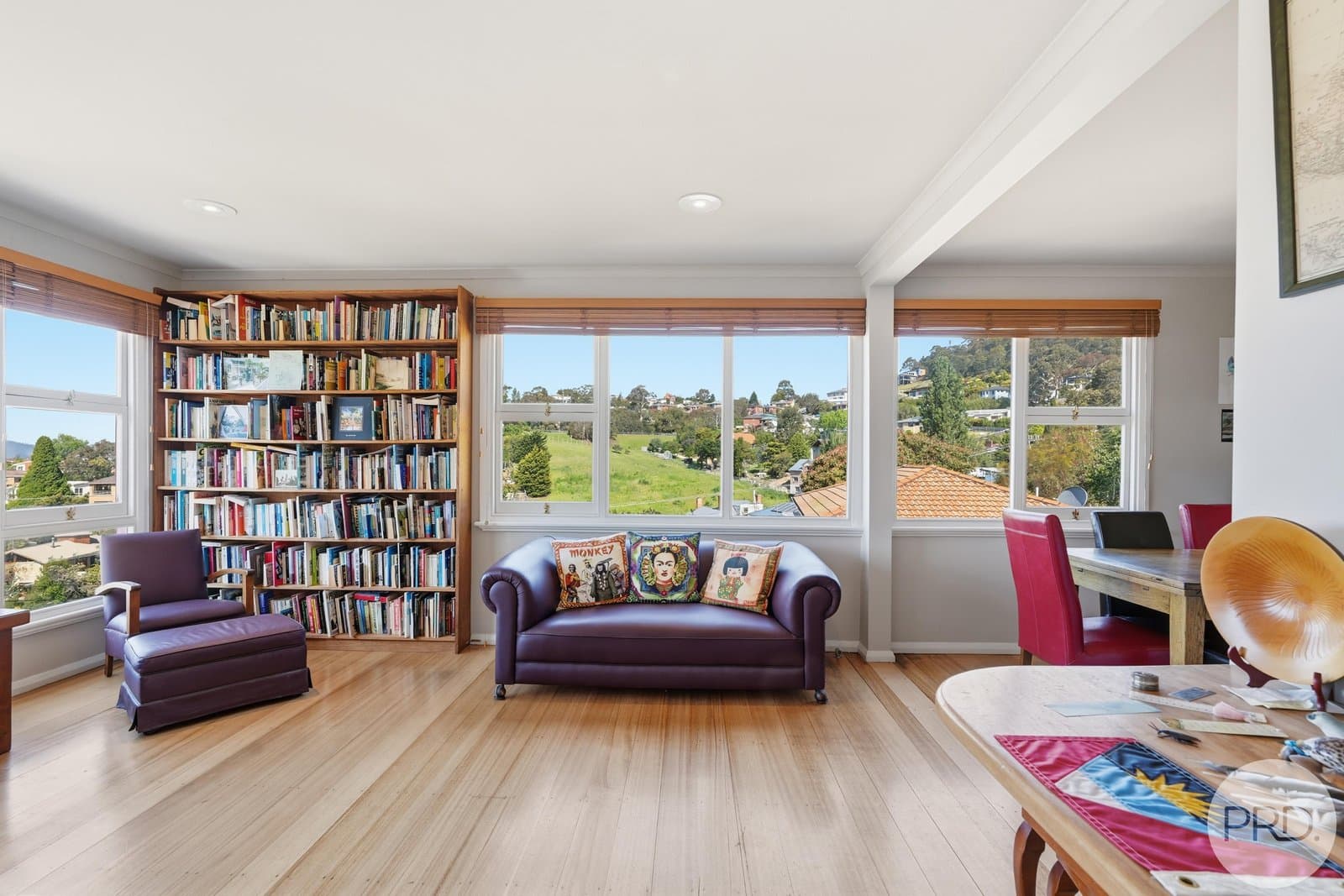 2 Jabez Crescent, LENAH VALLEY TAS 7008, Lenah Valley - Thumbnail 3