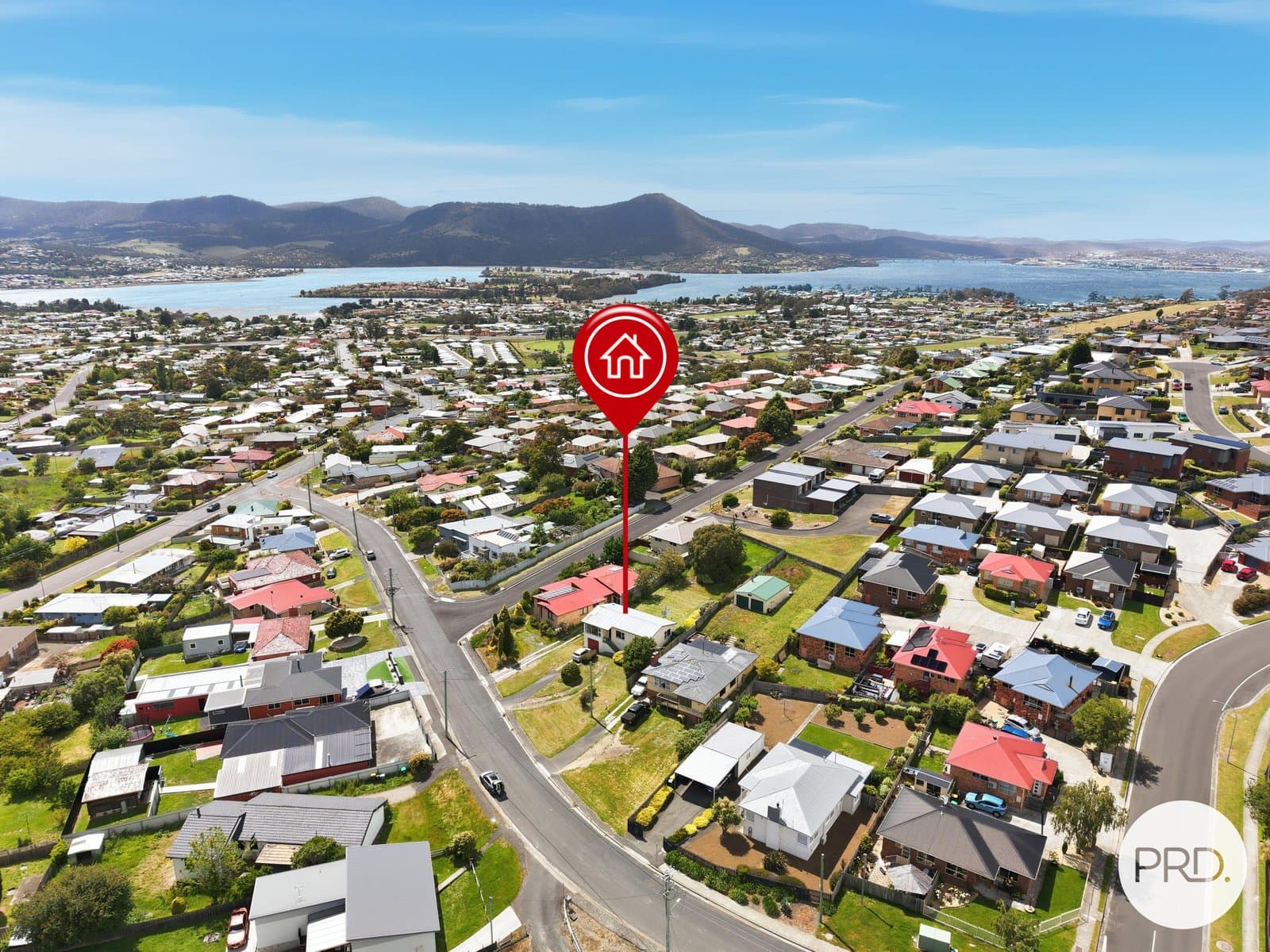 17 Russell Road, CLAREMONT TAS 7011, Claremont - Thumbnail 2