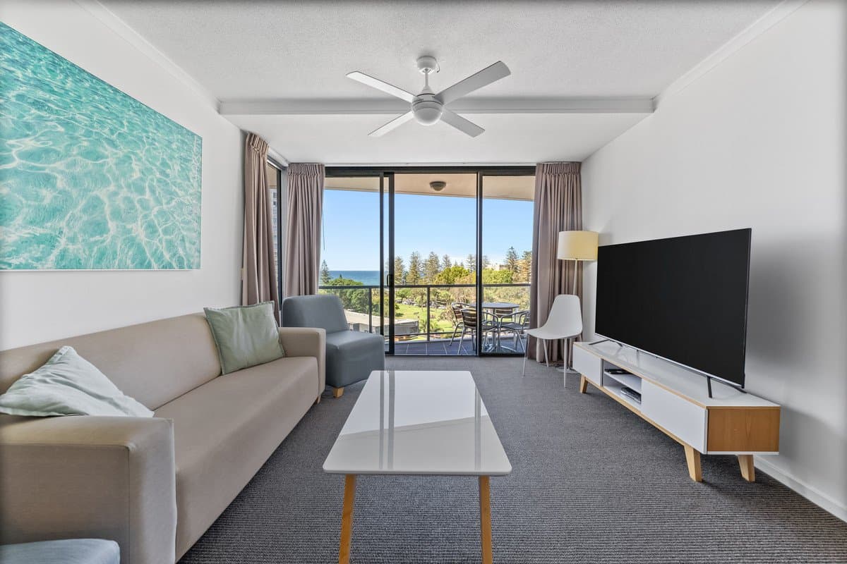 1117/1 Ocean Street, BURLEIGH HEADS QLD 4220, Burleigh Heads Property Image - Thumbnail 5