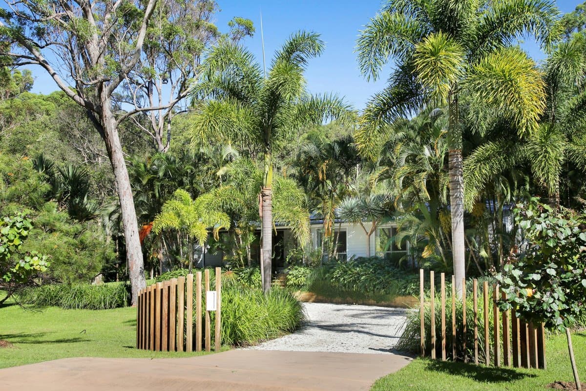4 Evergreen Drive, Elanora QLD 4221, Elanora - Thumbnail 5