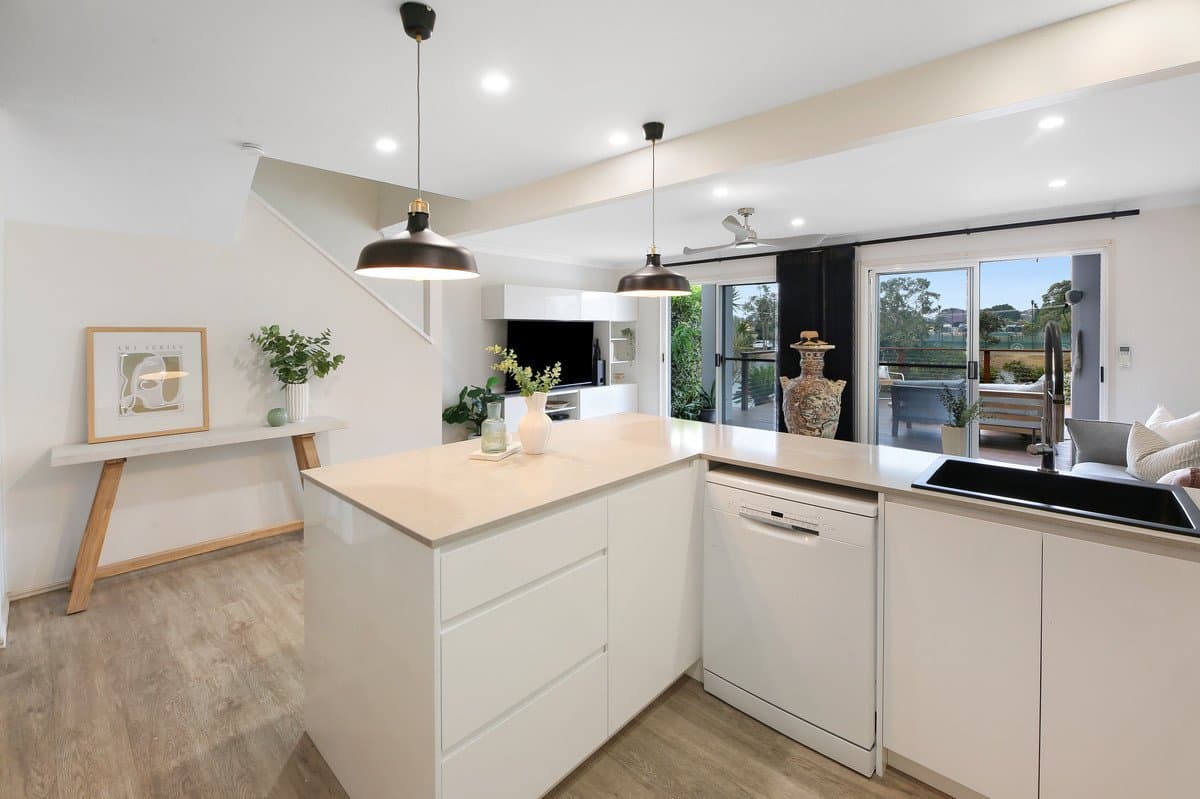 68/215 Cottesloe Drive, Mermaid Waters QLD 4218, Mermaid Waters Property Image - Thumbnail 7